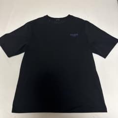 GUESS Tシャツ ブラック 黒