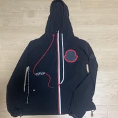 美品!MONCLER フード付きナイロンジャケット - メルカリ