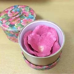 LADUREE♡ローズチークのサムネイル