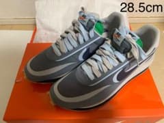 時間限定値下げ！NIKE LDwaffleナイキ　サカイ　クロット　ワッフルのサムネイル