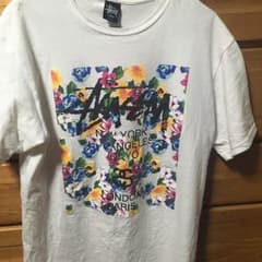stussy フラワー tシャツのサムネイル