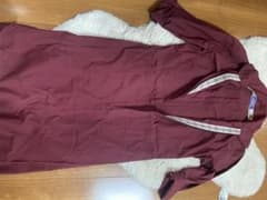 シンプルだが美しいドレス 中古品ですが、まだ使えます。のサムネイル