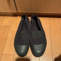無印良品　スリッポンスニーカー　黒のサムネイル