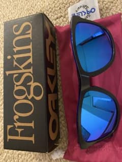 OAKLEY Frogskins サングラス ブルーミラーレンズ - メルカリ