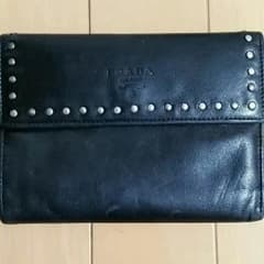PRADA　財布のサムネイル
