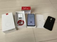 美品 OnePlus 6T 8GB/128GBのサムネイル