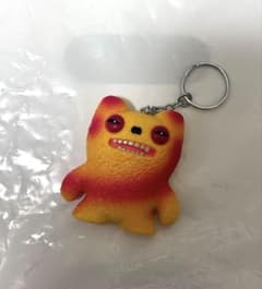 ファグラー　モンスター キーホルダー イエロー ピンクのサムネイル