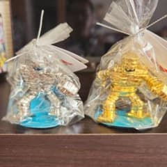 【新品タグ付き】メタリックモンスターズギャラリー ストーンマン ゴールドマン