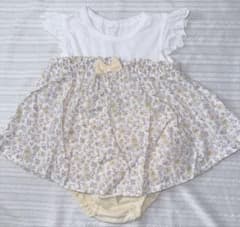 花柄フリル袖ワンピース2点セット➕帽子おまけ❤︎のサムネイル