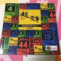 阪神タイガース ハンドタオルのサムネイル