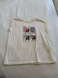 P.LATTE プリントTシャツのサムネイル