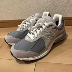 New Balance 2002R GORE-TEX グレーのサムネイル