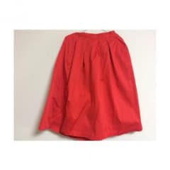 【かんな様専用】 赤スカート 膝丈 Aラインのサムネイル