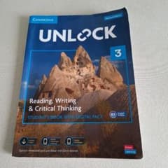 UNLOCK 3 Reading, Writing & Critical …のサムネイル