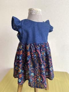ハンドメイド 【80サイズ】ボタニカル柄フリル袖ワンピースのサムネイル