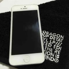 iPhone５☆32GBのサムネイル