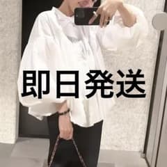 yori ヨリ ボリュームギャザーブラウス ランタンスリーブ yori ボリュームギャザーブラウスランタンスリーブ - メルカリ
