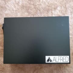ALFRED ルアーケース 黒 チェーン付きのサムネイル