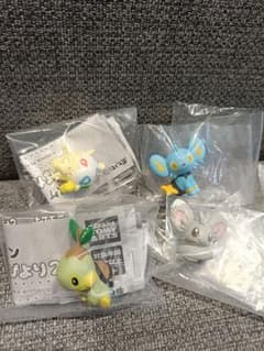 ポケモン フィギュア 4つセットのサムネイル