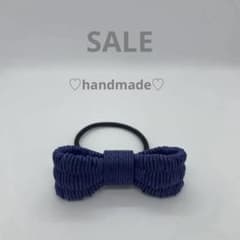 ハンドメイド　エコクラフト　リボン　クリスマスオシャレ　ヘアーゴム　女の子のサムネイル