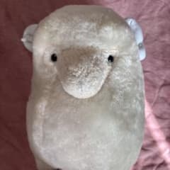 羊型抱き枕のサムネイル