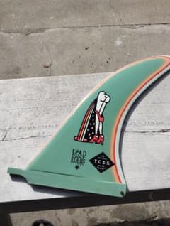 dead kooks tass コラボ センターフィン - メルカリ