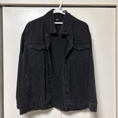 ブラックデニムジャケットのサムネイル