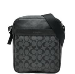 Coach ショルダーバッグ ブラック モノグラムのサムネイル