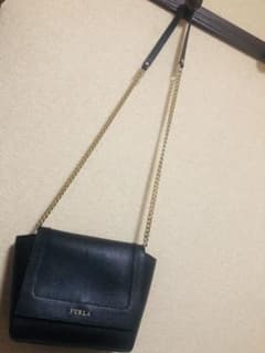 ショルダーバッグ FURLA 黒のサムネイル