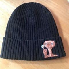 e.t   E.T.   ニットキャップ　新品❗️のサムネイル