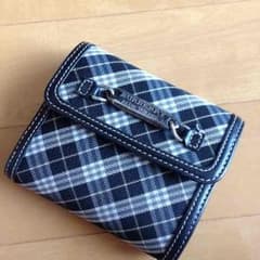 Burberry 折りたたみ財布のサムネイル