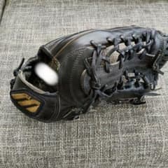 ミズノプロ MIZUNO ビッグM 硬式外野手用グローブ 黒 刺繍入り 希少廃盤のサムネイル