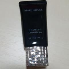 マキアージュ ドラマティックリキッドのサムネイル