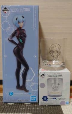 一番くじエヴァンゲリオン　C賞アヤナミレイ(仮称)フィギュア、H賞綾波レイグラスのサムネイル