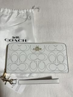 COACH ホワイト 長財布のサムネイル
