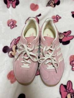 adidas ピンク スニーカー 23.5cmのサムネイル