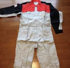 ツナギ　新品未使用品！！のサムネイル