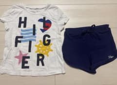 TOMMY HILFIGER キッズ Tシャツ XS 4-5 パンツ　セットのサムネイル