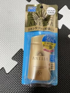 アネッサ パーフェクトUV スキンケアミルクのサムネイル