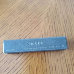 THREE lip conscious protecterのサムネイル