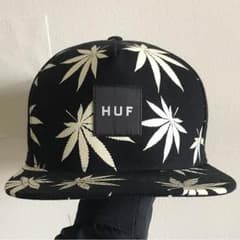 HUF キャップのサムネイル