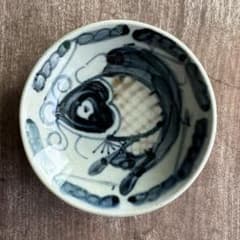 舶来品 中国古磁 青花染付 釉里紅 手絵 花鳥紋 観賞皿 筆洗い 筆添 在銘 明代 青花 釉裏紅 魚紋 小皿 豆皿 盃 色絵 陶磁器 骨董 中国美術