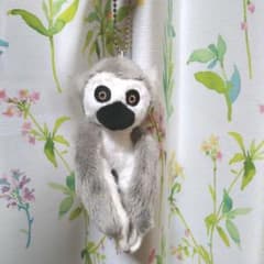 おサルのぬいぐるみ　ワオキツネザルのサムネイル