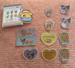 サンリオ　きらめきサマープールステッカー&オーロラアクリルバッジ　ポムポムプリン