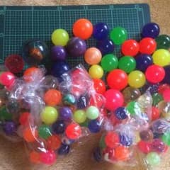 スーパーボール100個のサムネイル