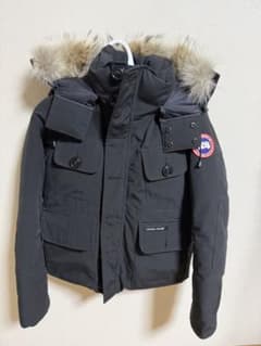Canada Goose ブラック ダウンジャケットのサムネイル
