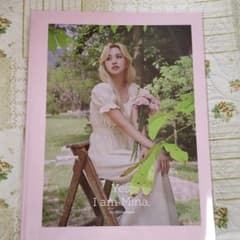 Yes,Iam Mina 写真集 TWICEのサムネイル