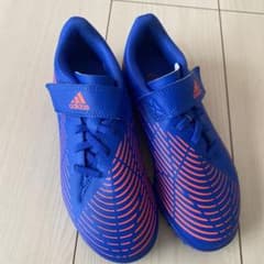 adidas  サッカートレーニングシューズのサムネイル