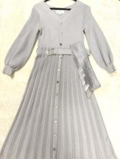 【美品】JILLSTUART ニットワンピース グレーのサムネイル