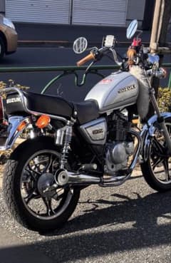 SUZUKI GN125H 純正マフラー 値下げ可能のサムネイル